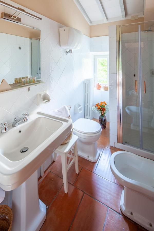 Locanda Quattro Vesta San Casciano dei Bagni Ngoại thất bức ảnh